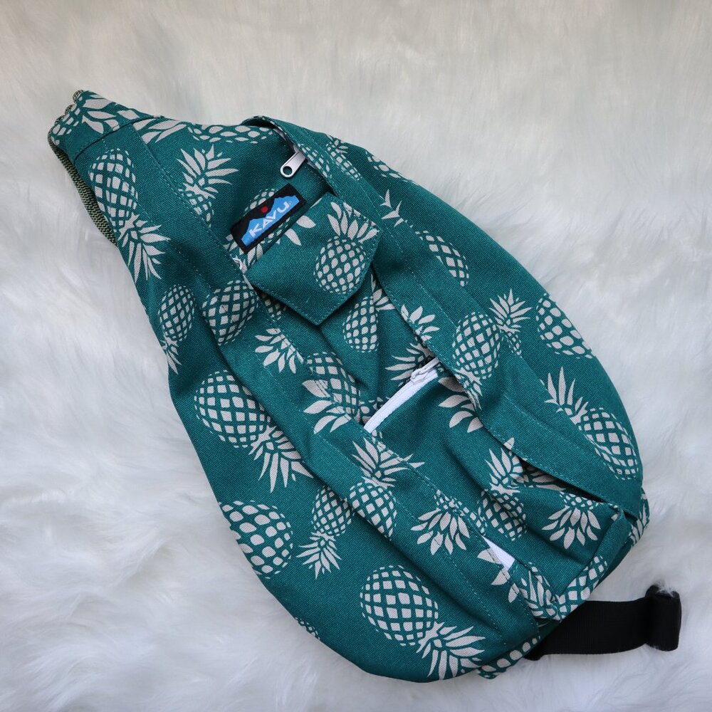 NWOT Kavu Rope Sling Bag - Pineapple Passion